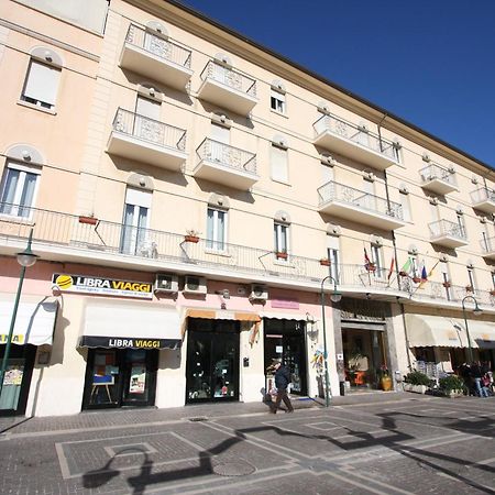 Hotel Stella D'Italia - Nuova Gestione Римини Екстериор снимка