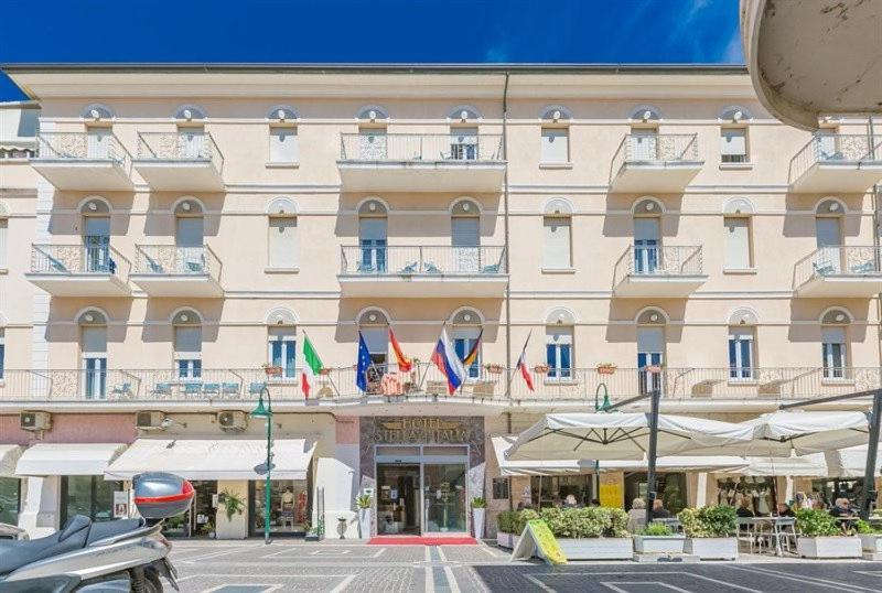 Hotel Stella D'Italia - Nuova Gestione Римини Екстериор снимка