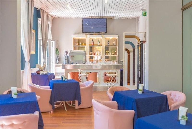 Hotel Stella D'Italia - Nuova Gestione Римини Екстериор снимка