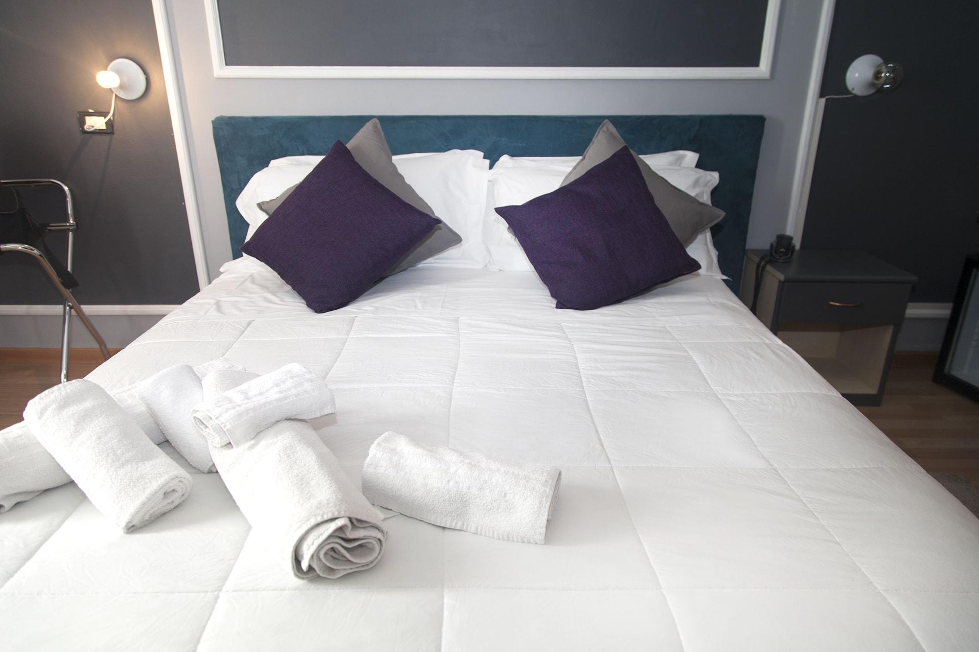 Hotel Stella D'Italia - Nuova Gestione Римини Екстериор снимка